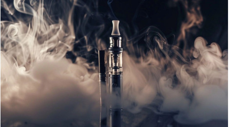 Чому плюється вейп чи електронна сигарета?