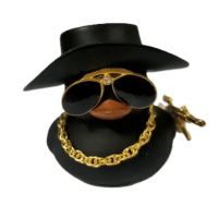 Cool Duck Чорне каченя в капелюсі з гвинтівкою