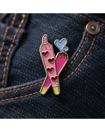 Пин «Love Flame»